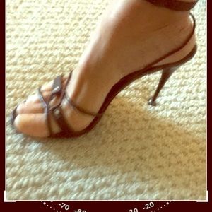 Brown Sergio Rossi ankle strapped shoe size 38